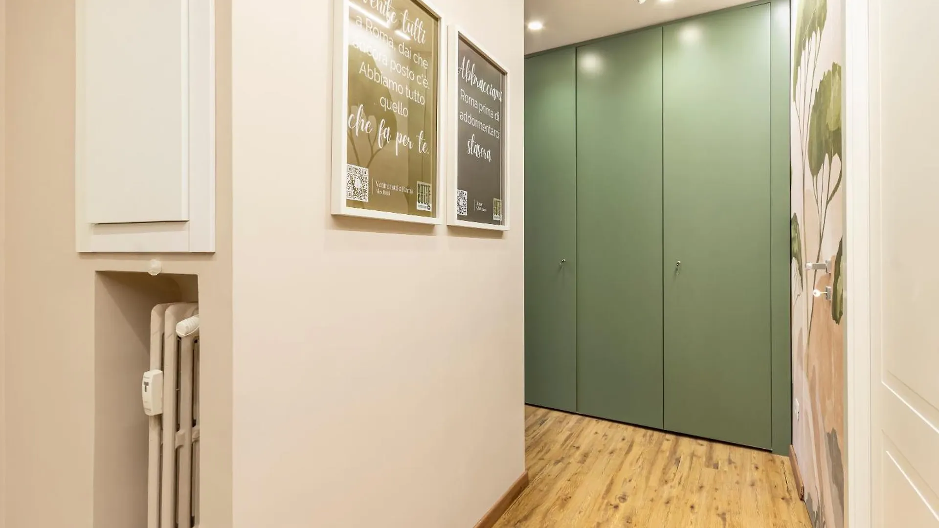 רומא Notte Ai Colli - Rooms & Kitchen בית הארחה