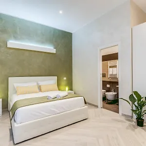 Penta Luxury House Πανσιόν
